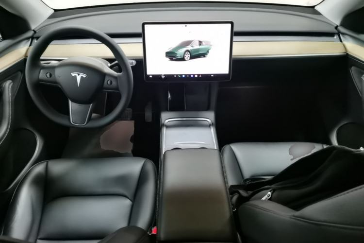 Used Tesla Model Y 2022 Rear-Wheel-Drive Version Center Console