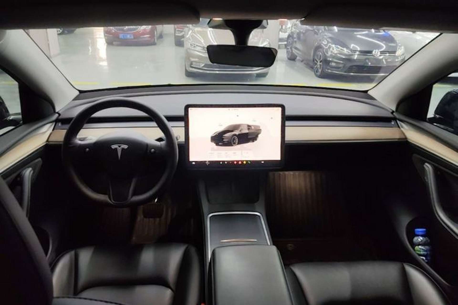 Used Tesla Model Y 2022 Revised Version Rear-Wheel Drive Center Console