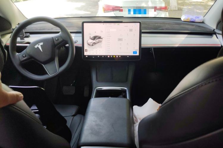 Used Tesla Model Y 2022 Revised Version Rear-Wheel Drive Center Console