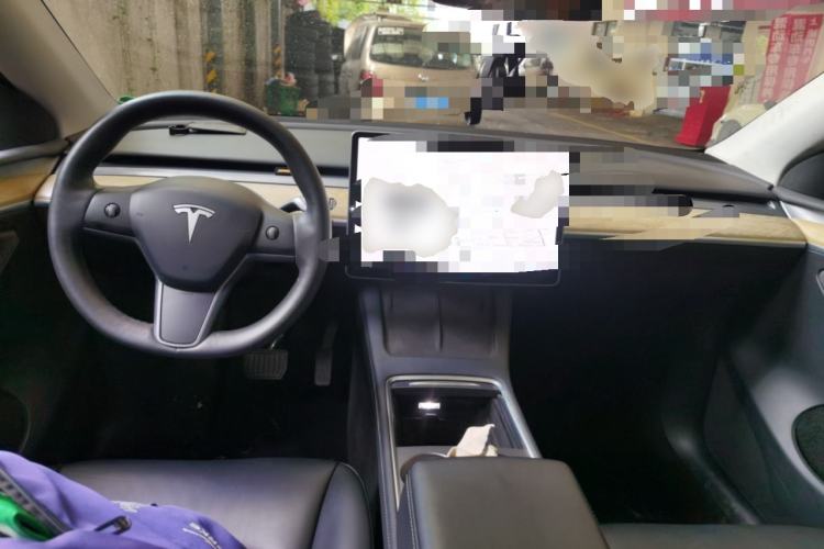 Used Tesla Model Y 2022 Revised Version Rear-Wheel Drive Center Console