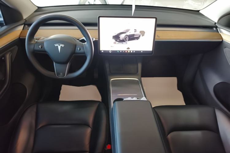 Used Tesla Model Y 2022 Revised Version Rear-Wheel Drive Center Console