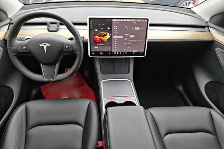 Used Tesla Model Y 2022 Revised Version Rear-Wheel Drive Center Console