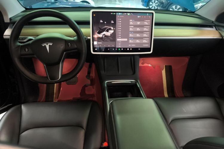 Used Tesla Model Y 2022 Rear-Wheel-Drive Version Center Console