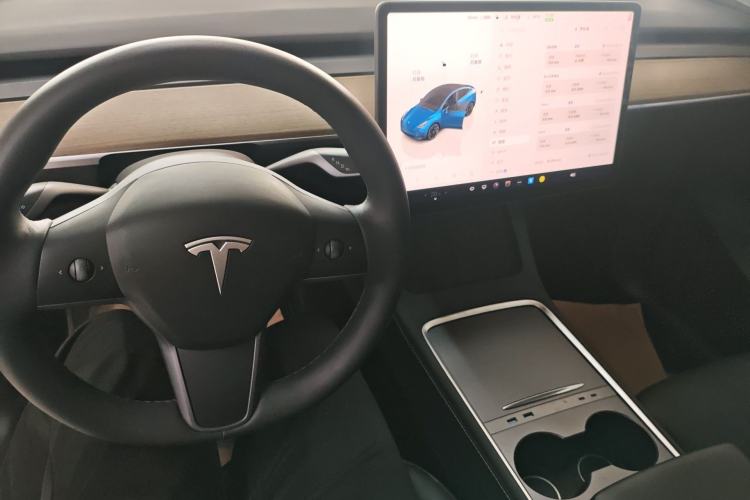 Used Tesla Model Y 2022 Revised Version Rear-Wheel Drive Center Console