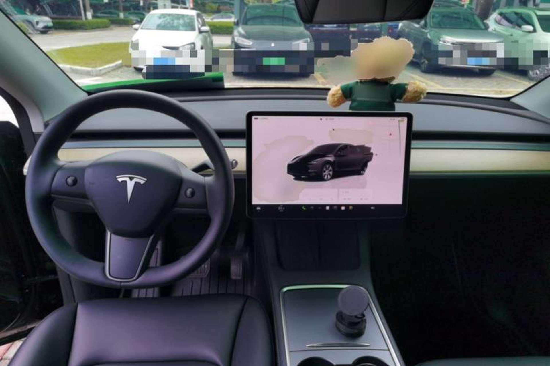 Used Tesla Model Y 2022 Revised Version Rear-Wheel Drive Center Console