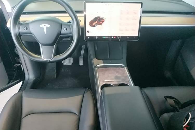 Used Tesla Model Y 2022 Revised Version Rear-Wheel Drive Center Console
