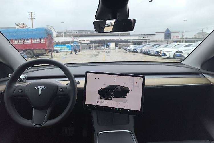 Used Tesla Model Y 2022 Revised Version Rear-Wheel Drive Center Console