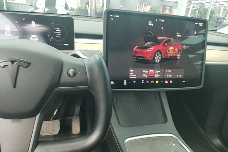Used Tesla Model Y 2022 Revised Version Rear-Wheel Drive Center Console