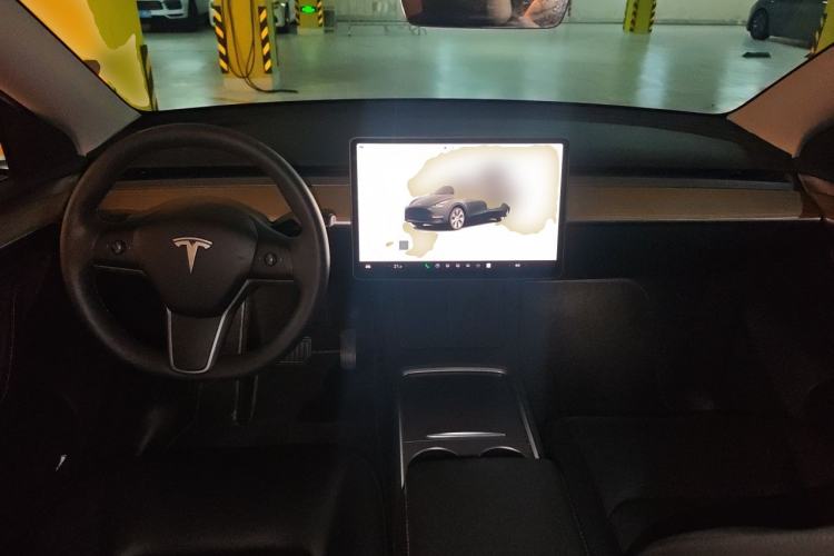 Used Tesla Model Y 2022 Revised Version Rear-Wheel Drive Center Console