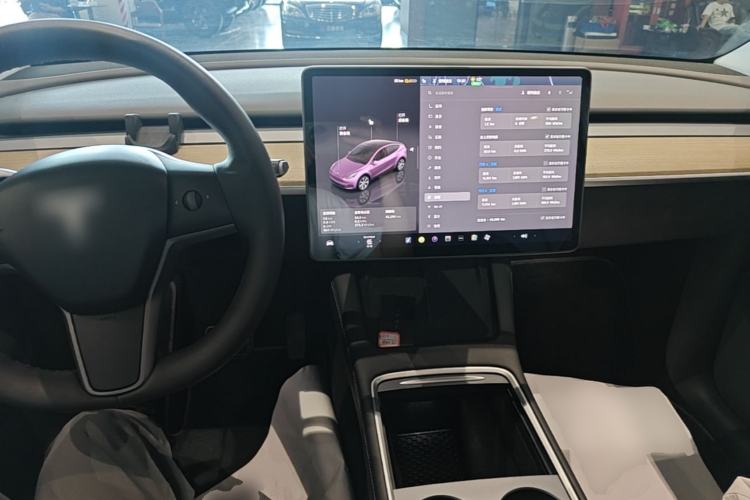 Used Tesla Model Y 2022 Revised Version Rear-Wheel Drive Center Console