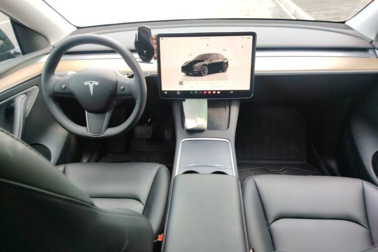 Used Tesla Model Y 2022 Revised Version Long-Range All-Wheel Drive Center Console