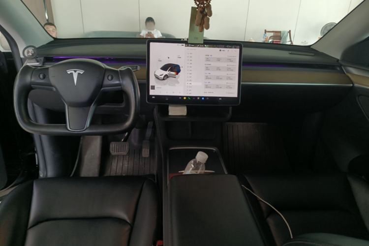 Used Tesla Model Y 2022 Revised Version Rear-Wheel Drive Center Console