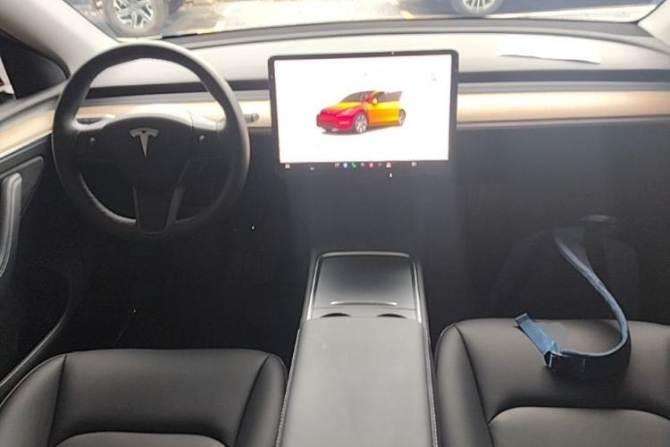 Used Tesla Model Y 2022 Revised Version Rear-Wheel Drive Center Console