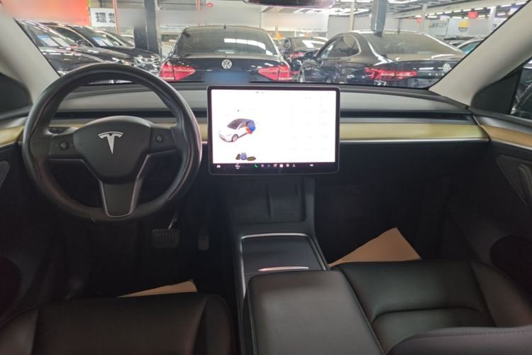 Used Tesla Model Y 2022 Revised Version Rear-Wheel Drive Center Console