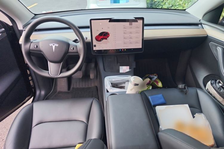 Used Tesla Model Y 2022 Revised Version Rear-Wheel Drive Center Console