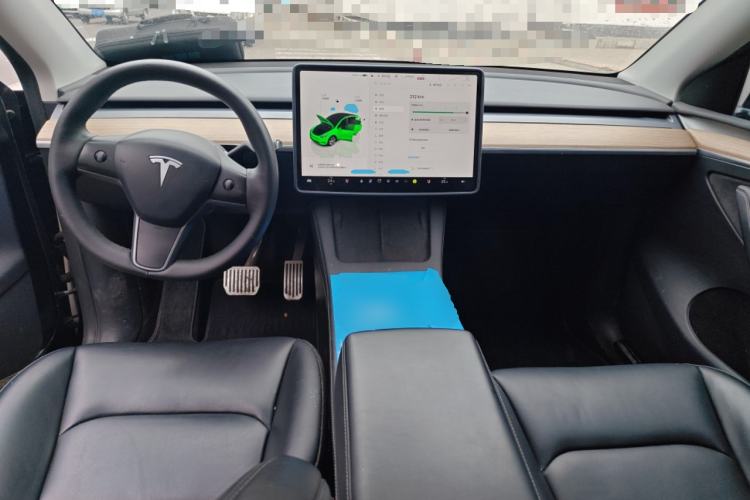 Used Tesla Model Y 2022 Rear-Wheel-Drive Version Center Console