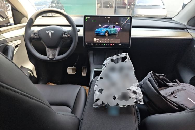 Used Tesla Model Y 2022 Revised Version Rear-Wheel Drive Center Console