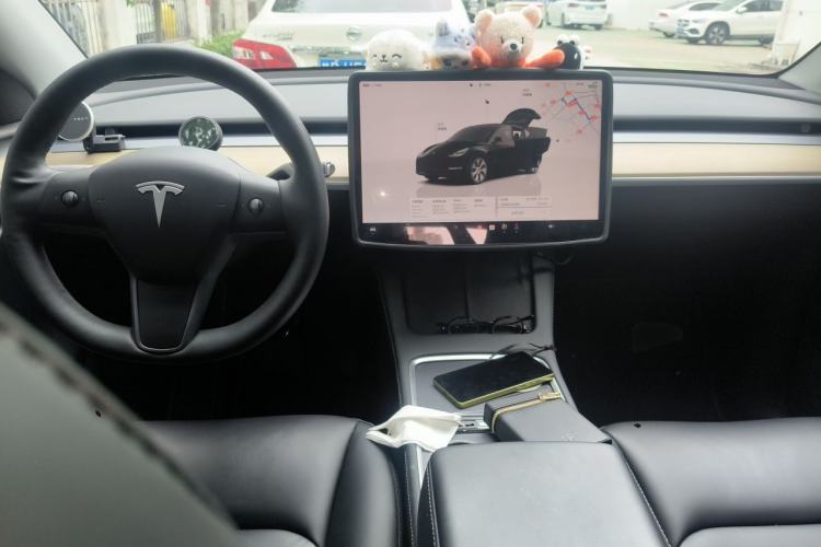 Used Tesla Model Y 2022 Revised Version Rear-Wheel Drive Center Console