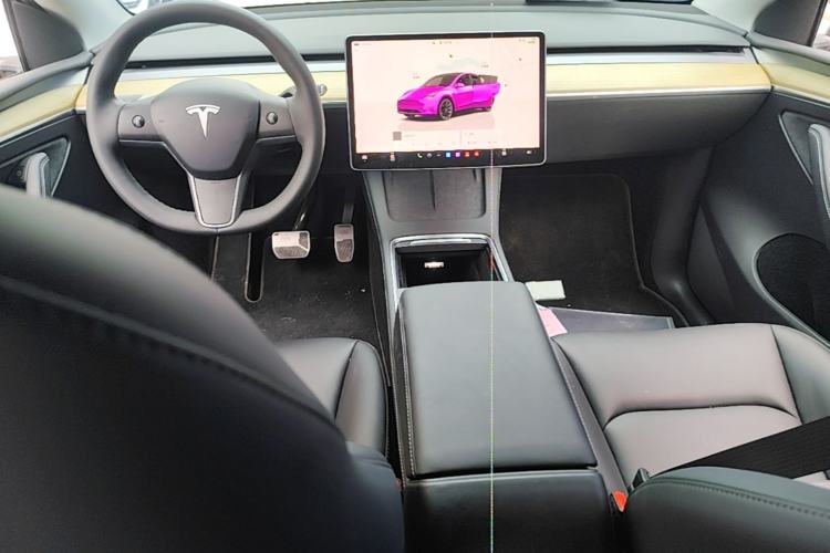 Used Tesla Model Y 2022 Revised Version Rear-Wheel Drive Center Console