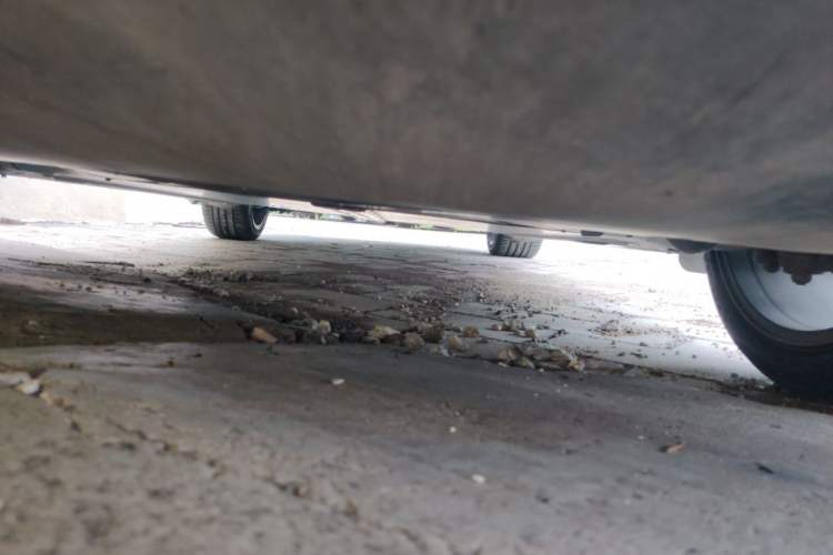 Used Tesla Model Y 2022 Rear-Wheel-Drive Version Chassis Front