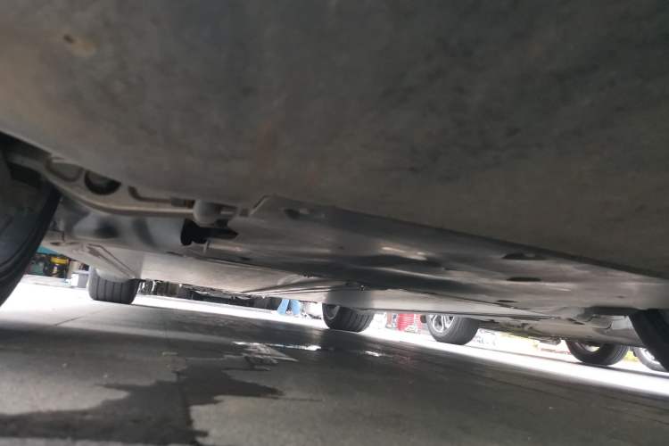 Used Tesla Model Y 2022 Rear-Wheel-Drive Version Chassis Front