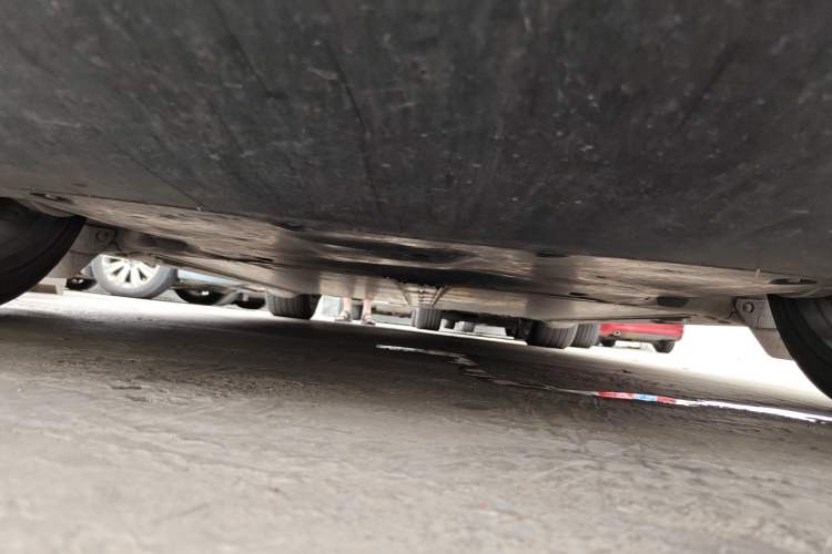 Used Tesla Model Y 2022 Rear-Wheel-Drive Version Chassis Front