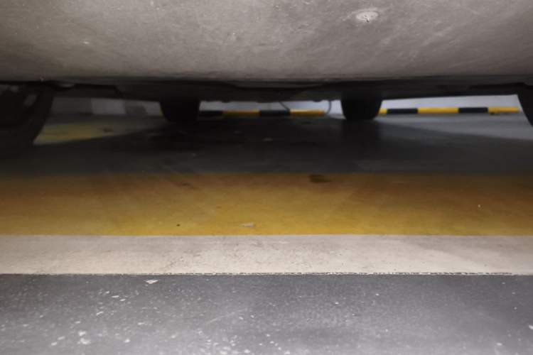 Used Tesla Model Y 2022 Rear-Wheel-Drive Version Chassis Front