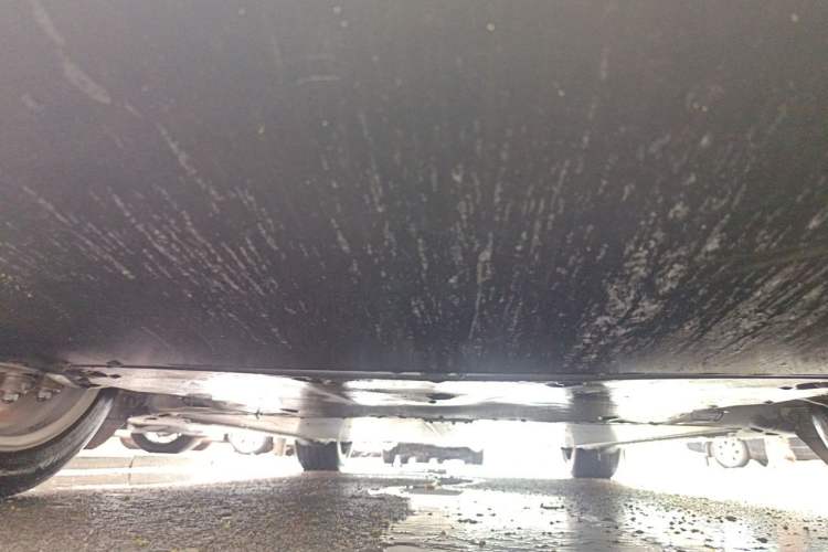 Used Tesla Model Y 2022 Rear-Wheel-Drive Version Chassis Front
