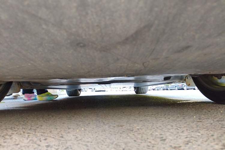 Used Tesla Model Y 2022 Rear-Wheel-Drive Version Chassis Front
