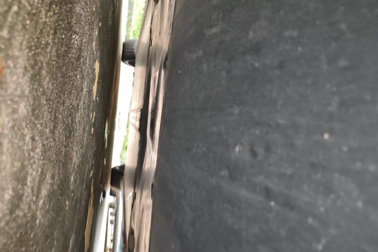 Used Tesla Model Y 2022 Rear-Wheel-Drive Version Chassis Front