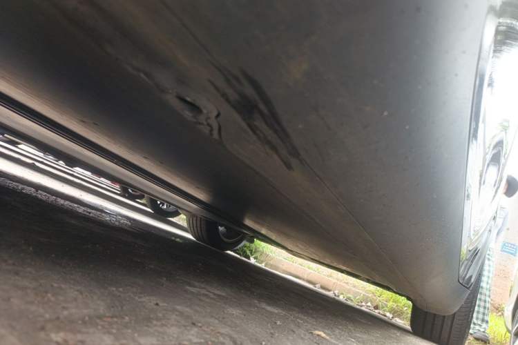 Used Tesla Model Y 2022 Rear-Wheel-Drive Version Chassis Front Left