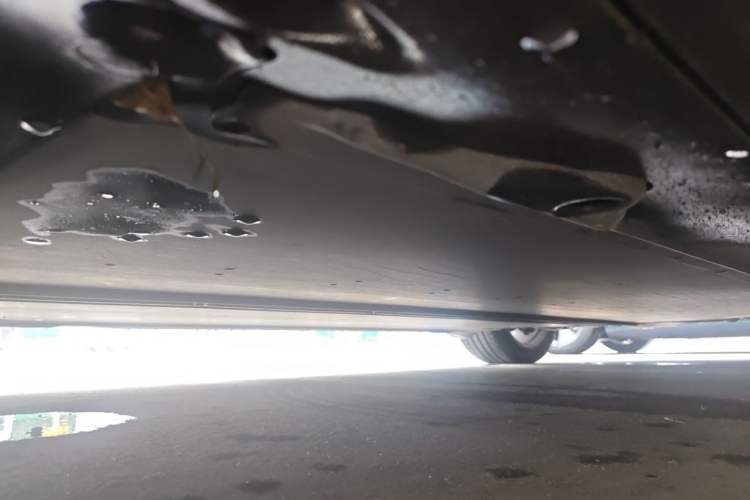 Used Tesla Model Y 2022 Revised Version Rear-Wheel Drive Chassis Front Left