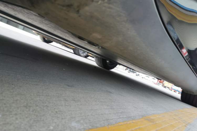 Used Tesla Model Y 2022 Rear-Wheel-Drive Version Chassis Front Left