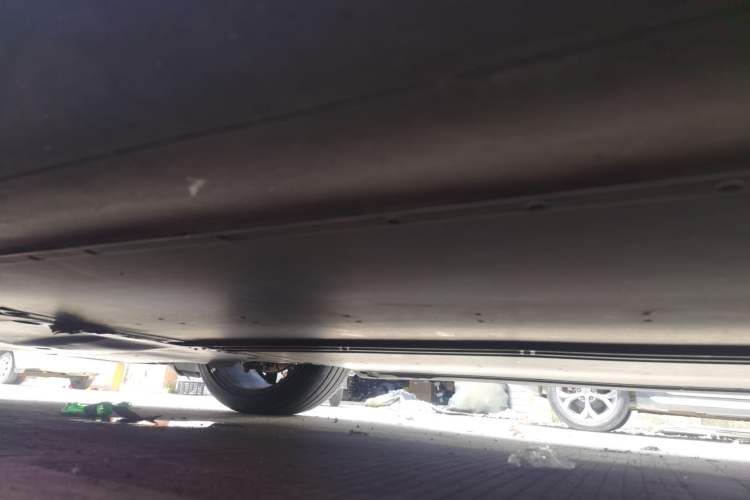 Used Tesla Model Y 2022 Long-Range All-Wheel-Drive Version Chassis Front Left