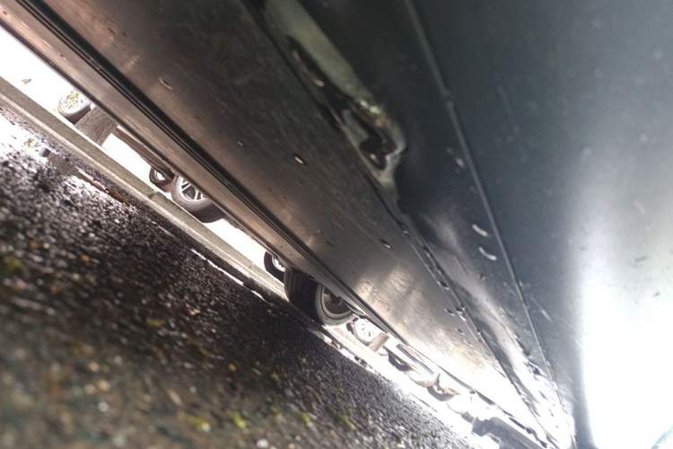 Used Tesla Model Y 2022 Rear-Wheel-Drive Version Chassis Front Left