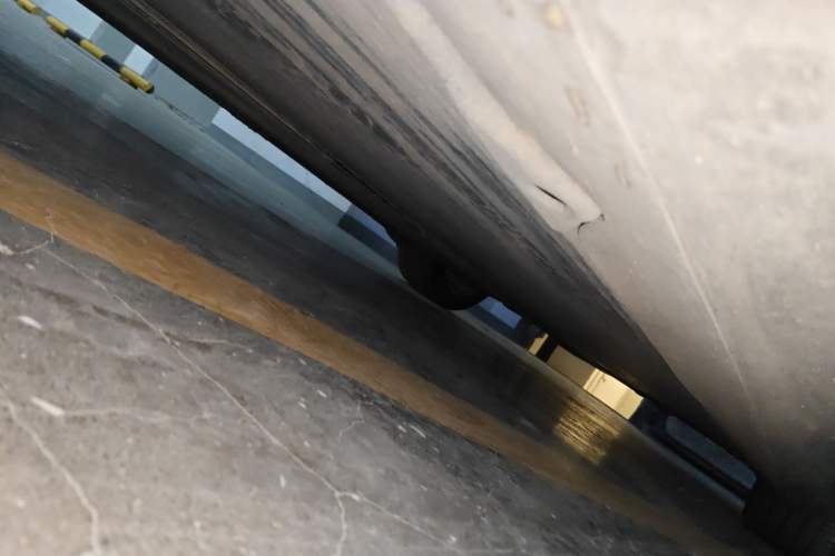Used Tesla Model Y 2022 Rear-Wheel-Drive Version Chassis Front Left