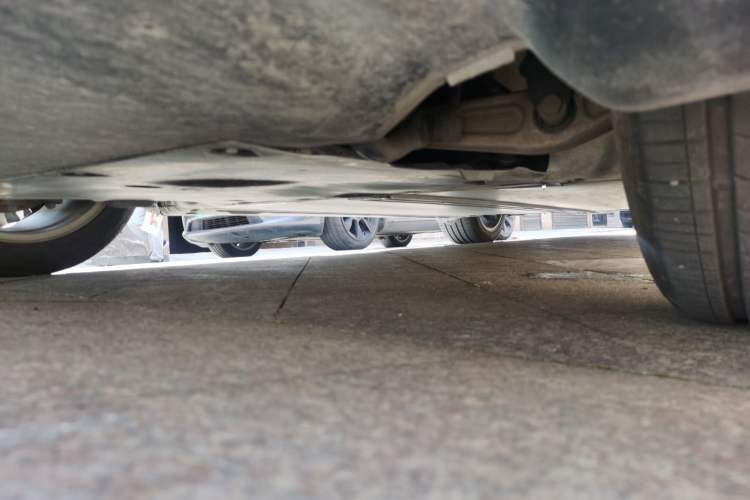 Used Tesla Model Y 2022 Revised Version Rear-Wheel Drive Chassis Front Left
