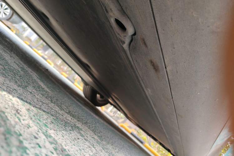 Used Tesla Model Y 2022 Rear-Wheel-Drive Version Chassis Front Left