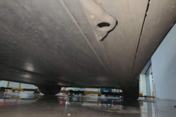 Used Tesla Model Y 2022 Revised Version Rear-Wheel Drive Chassis Front Left