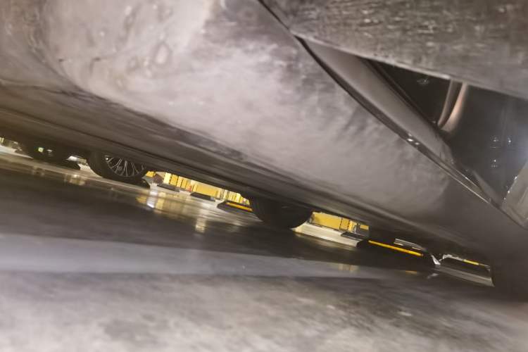 Used Tesla Model Y 2022 Rear-Wheel-Drive Version Chassis Front Left