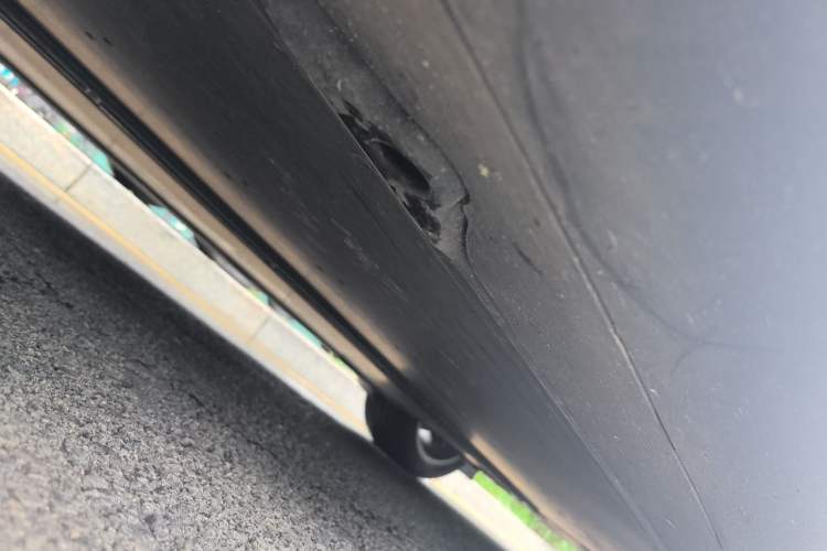 Used Tesla Model Y 2022 Rear-Wheel-Drive Version Chassis Front Left