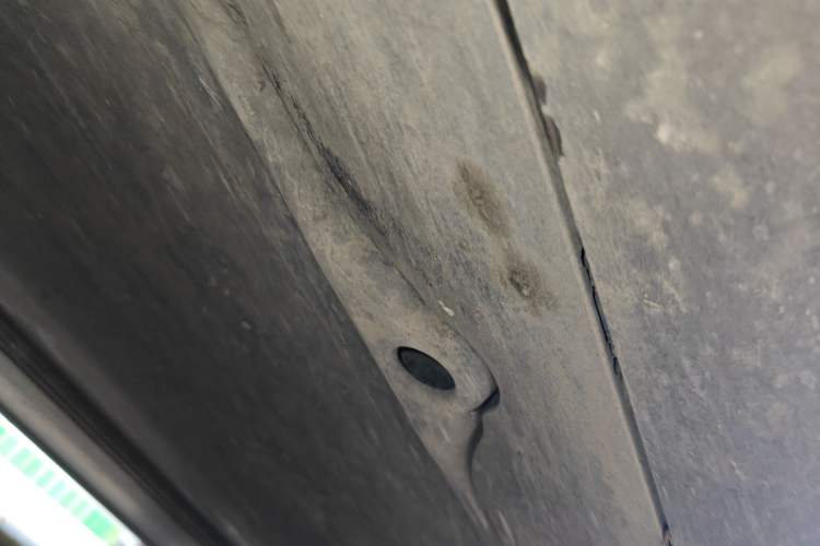 Used Tesla Model Y 2022 Rear-Wheel-Drive Version Chassis Front Left