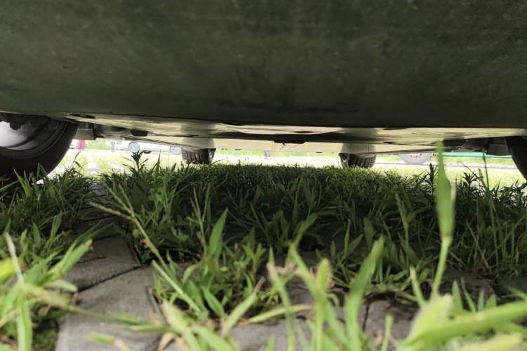 Used Tesla Model Y 2022 Rear-Wheel-Drive Version Chassis Front