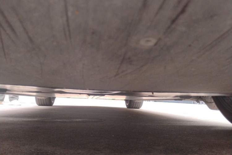 Used Tesla Model Y 2022 Rear-Wheel-Drive Version Chassis Front