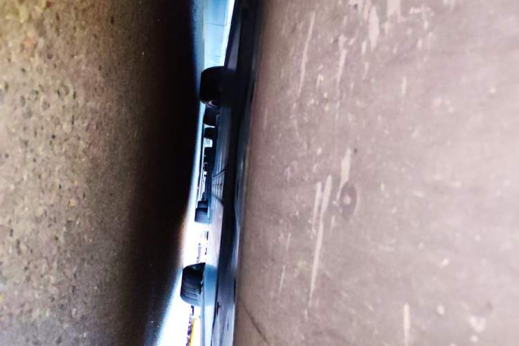 Used Tesla Model Y 2022 Rear-Wheel-Drive Version Chassis Front