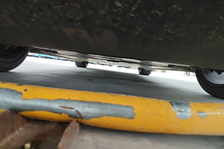 Used Tesla Model Y 2022 Rear-Wheel-Drive Version Chassis Front