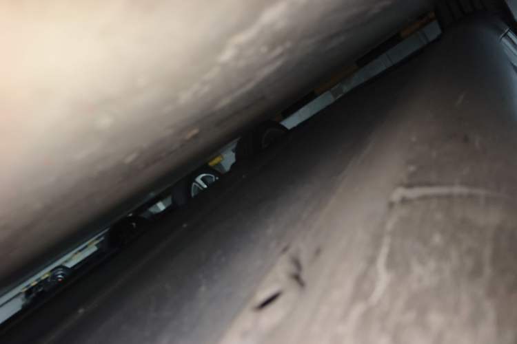 Used Tesla Model Y 2022 Rear-Wheel-Drive Version Chassis Front Right