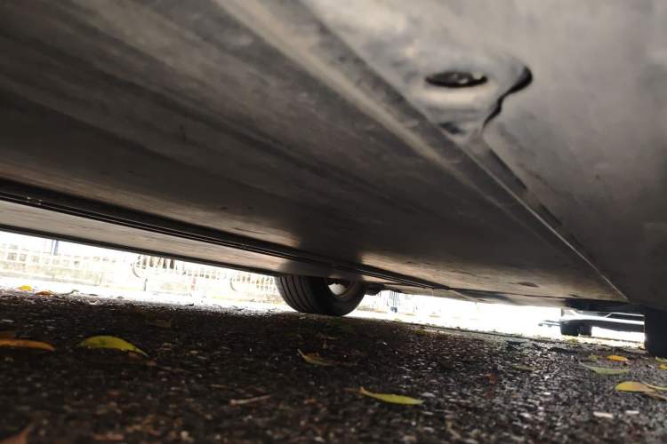 Used Tesla Model Y 2022 Rear-Wheel-Drive Version Chassis Front Right
