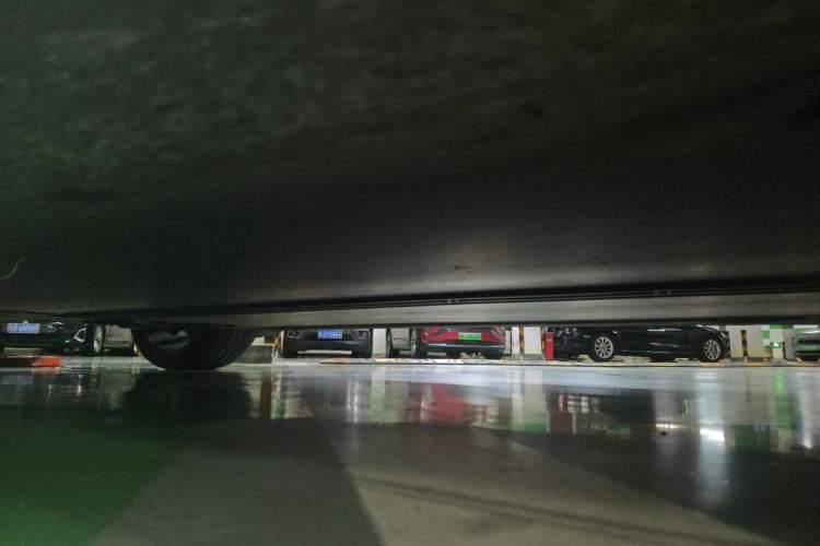 Used Tesla Model Y 2022 Long-Range All-Wheel-Drive Version Chassis Front Right