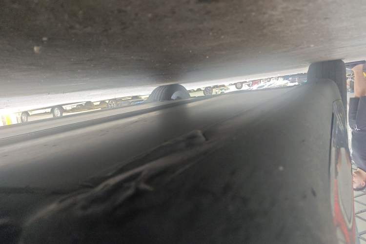 Used Tesla Model Y 2022 Rear-Wheel-Drive Version Chassis Front Right